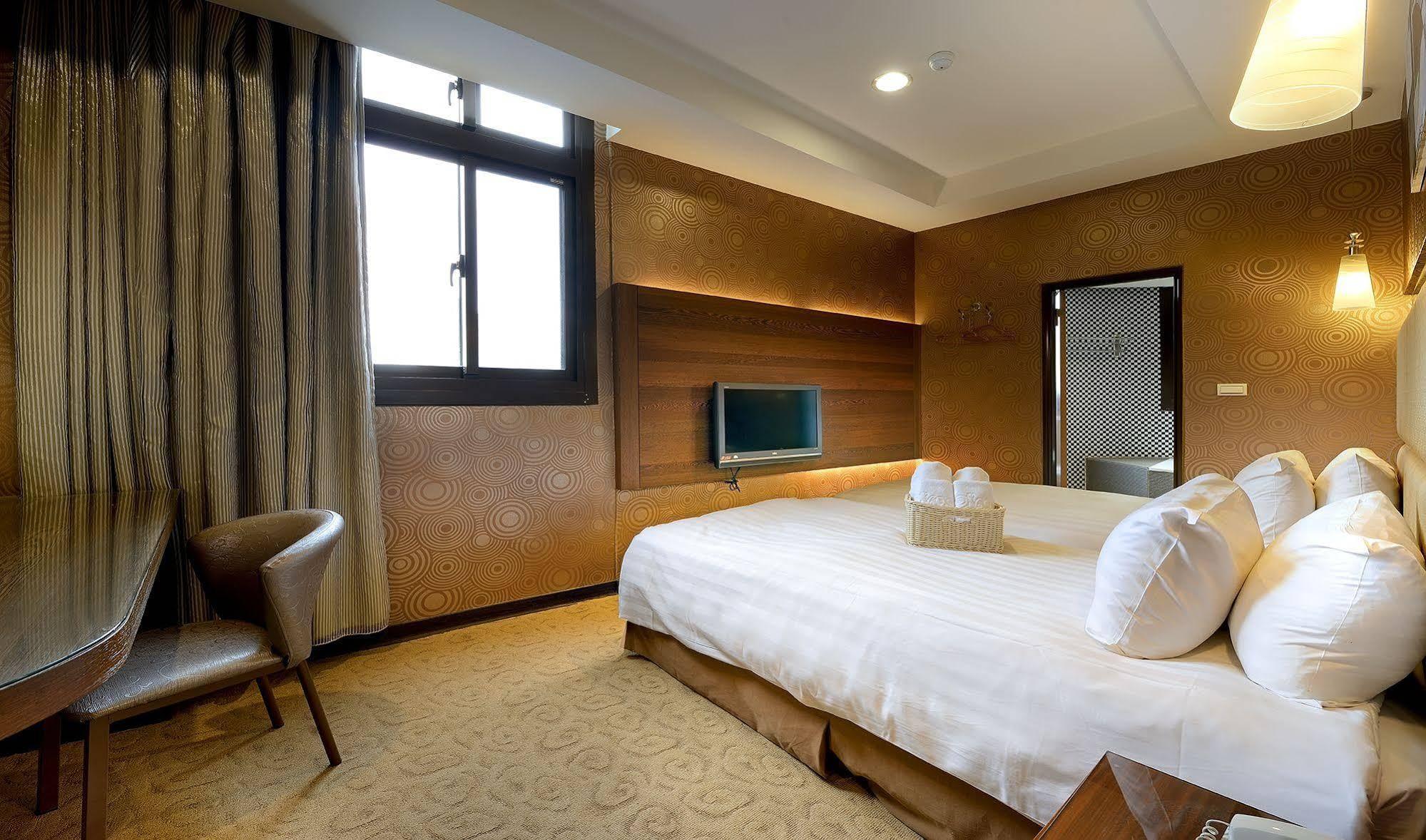 In99 Hotel Jincheng Exterior foto