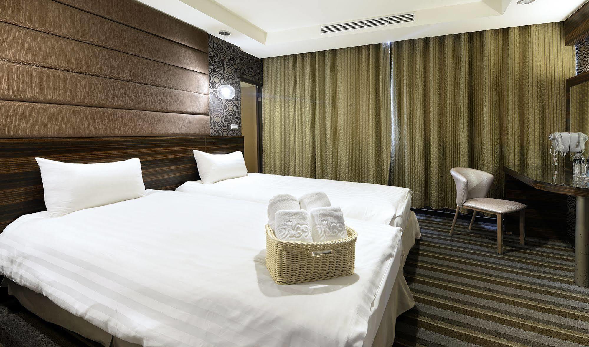 In99 Hotel Jincheng Exterior foto